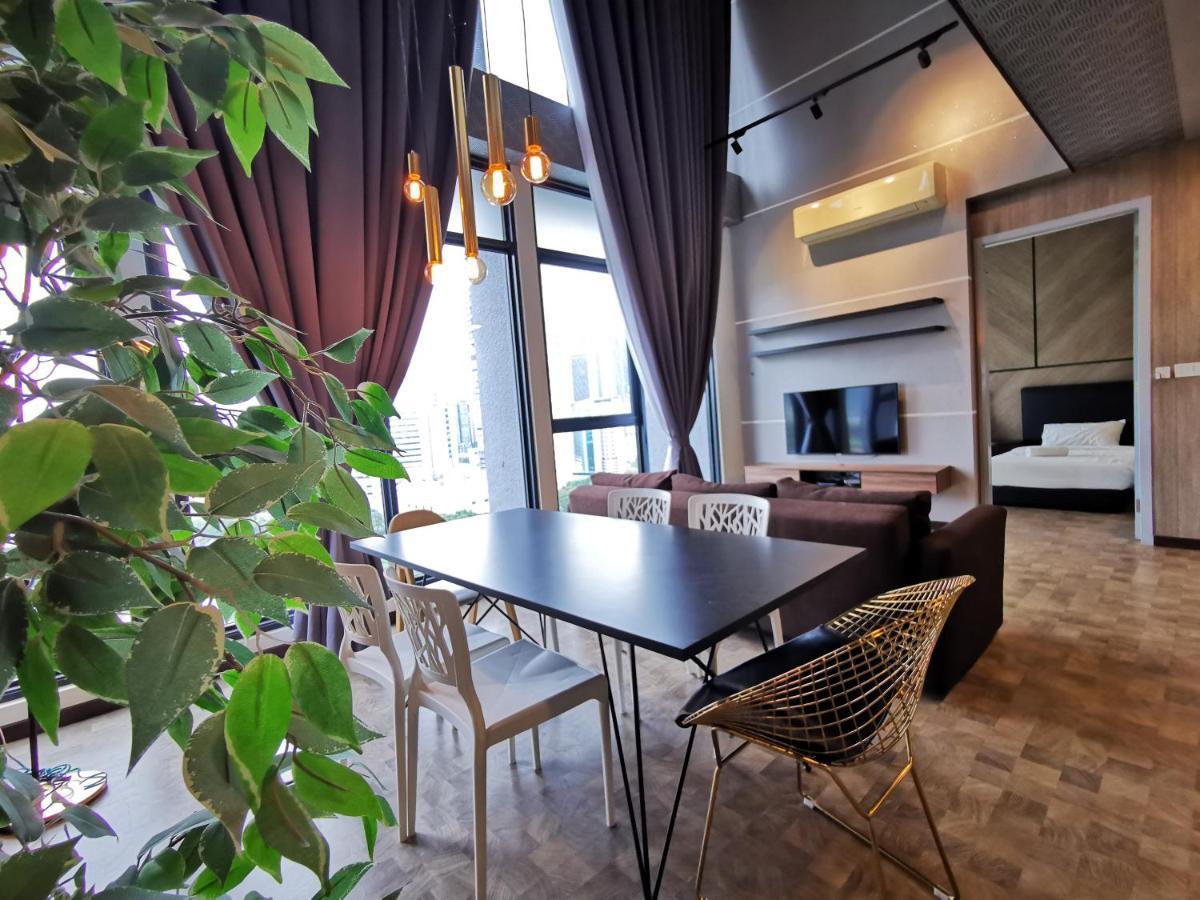 קואלה לומפור Expressionz Professional Suites By Aurora Summer Suites חדר תמונה